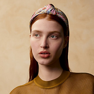 【華やか♪】HERMES カチューシャ Gina Bloom 華やか♪】HERMES カチューシャ Gina Bloom